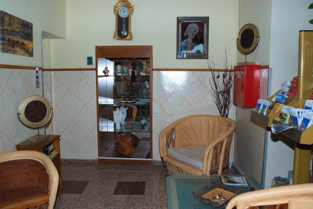 Hotel Diethnes Atena